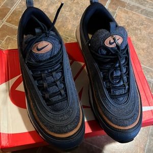 NIKE AIR MAX (Men’s)